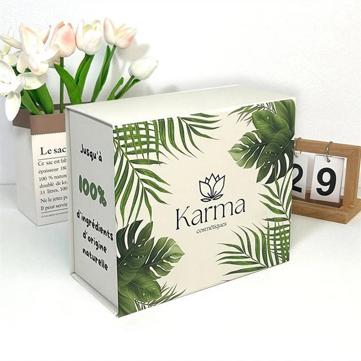 Fancy Handmade Paper Folding Boxes